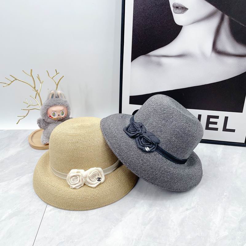 Chanel top hat dx171
